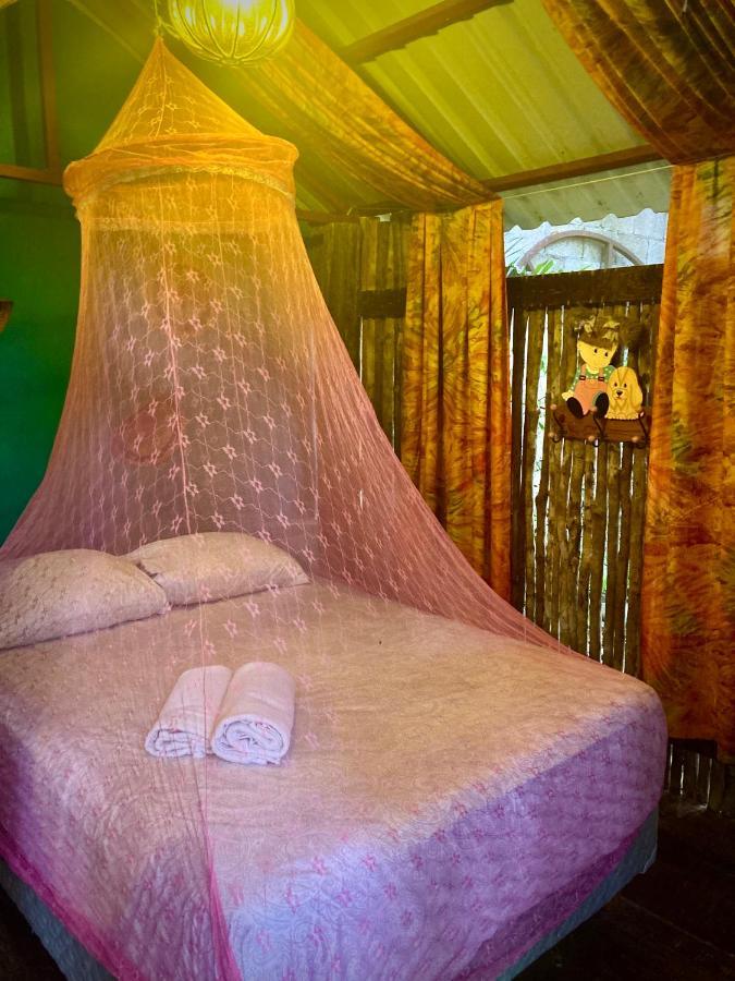 Yaxche Centro Hostal Y Camping バカラル エクステリア 写真