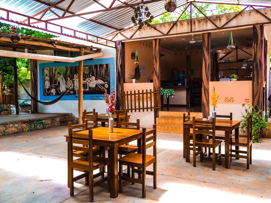 Yaxche Centro Hostal Y Camping バカラル エクステリア 写真