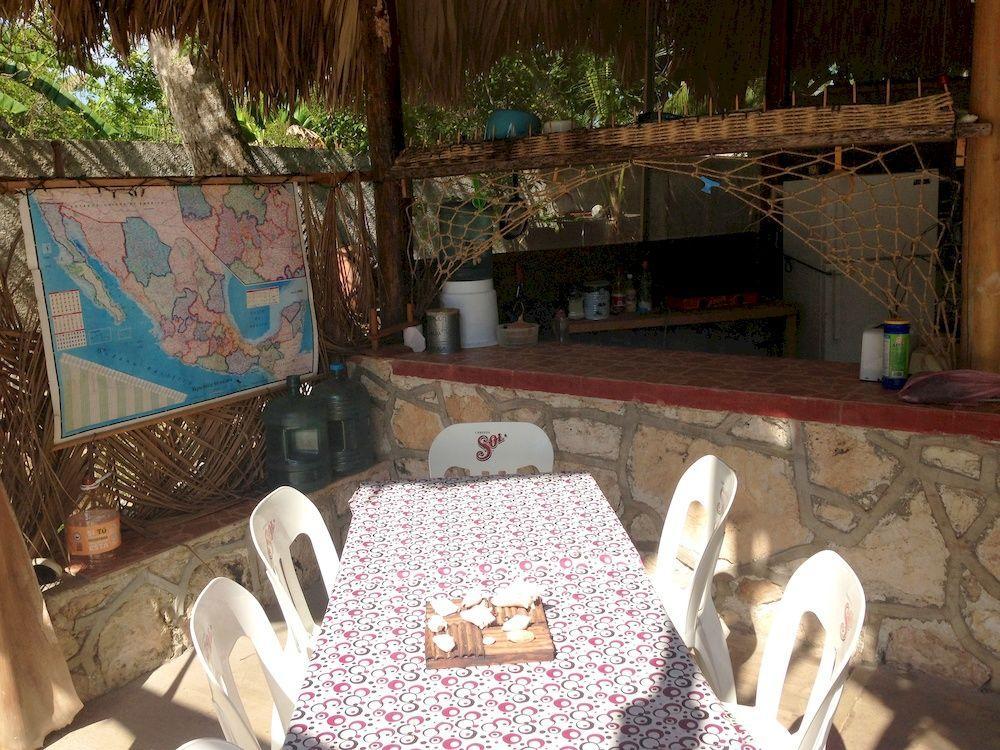 Yaxche Centro Hostal Y Camping バカラル エクステリア 写真