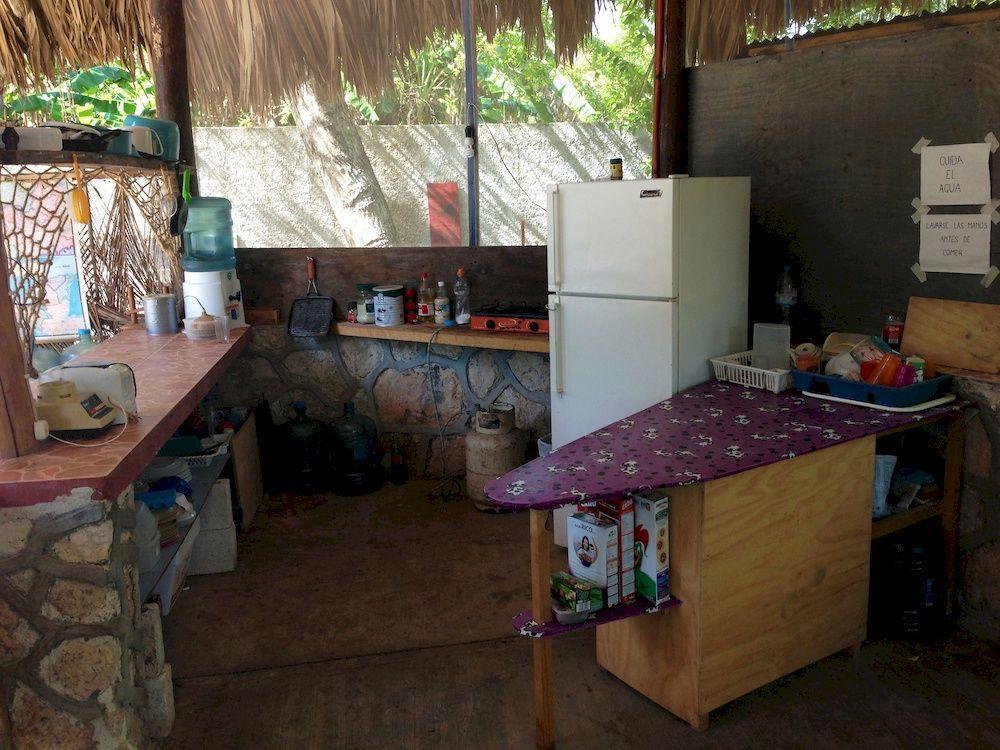Yaxche Centro Hostal Y Camping バカラル エクステリア 写真