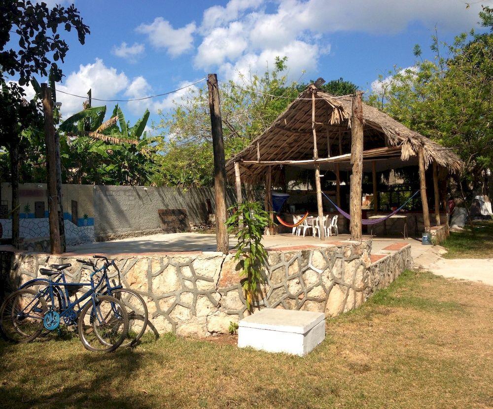 Yaxche Centro Hostal Y Camping バカラル エクステリア 写真